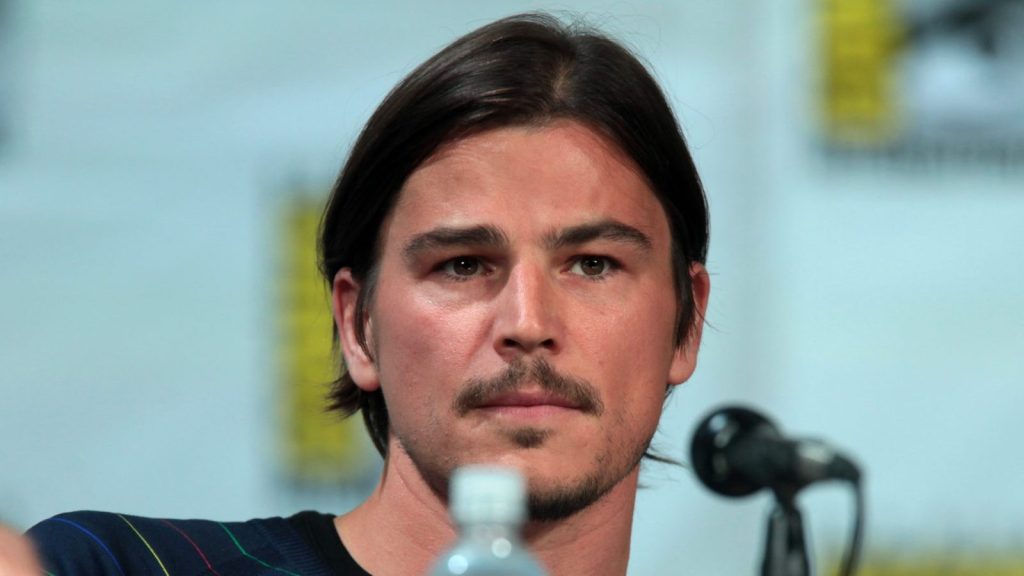 Josh Hartnett at the press conference.
