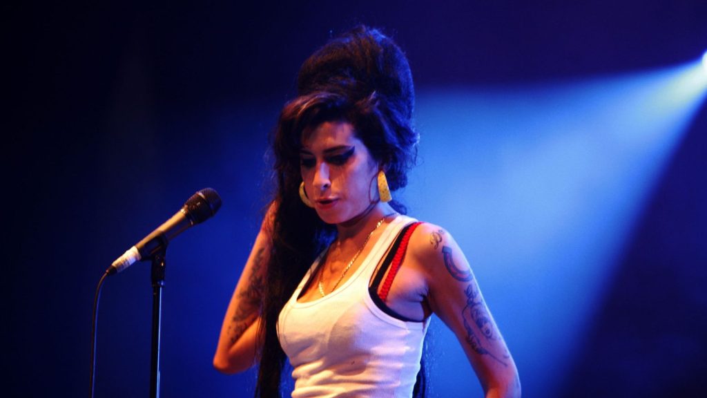 Amy Winehouse performing live.