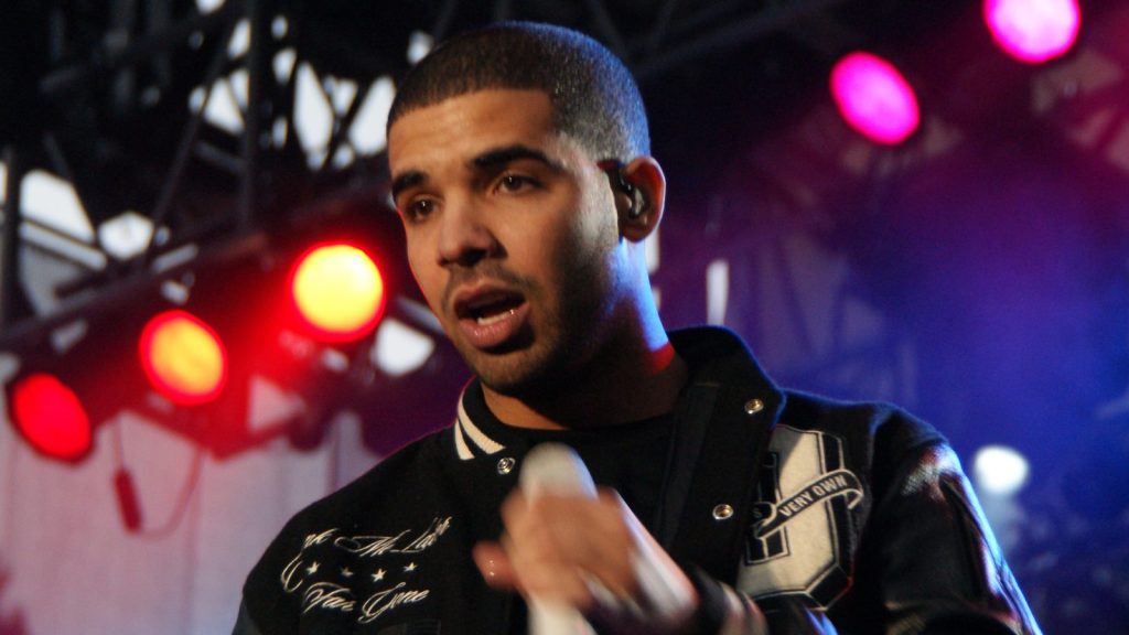 Drake performing at the live concert.