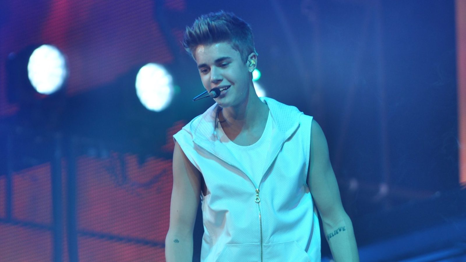 Justin Bieber performing live.