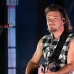 Morgan Wallen performing live.