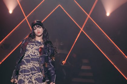 Rihanna performing live.