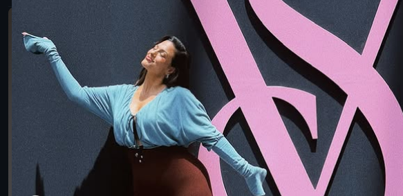 Ashley Graham at an event.