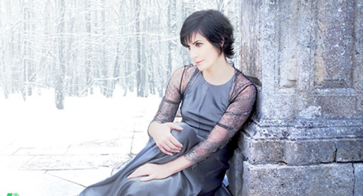 Enya.