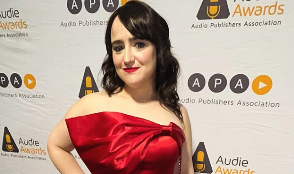 Mara Wilson at an event.