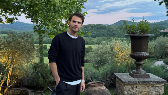 Paul Wesley.