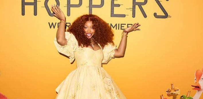 SZA at an event.