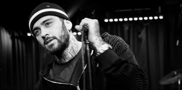 Zayn Malik performing live.