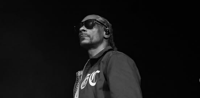 Snoop Dogg performing live.
