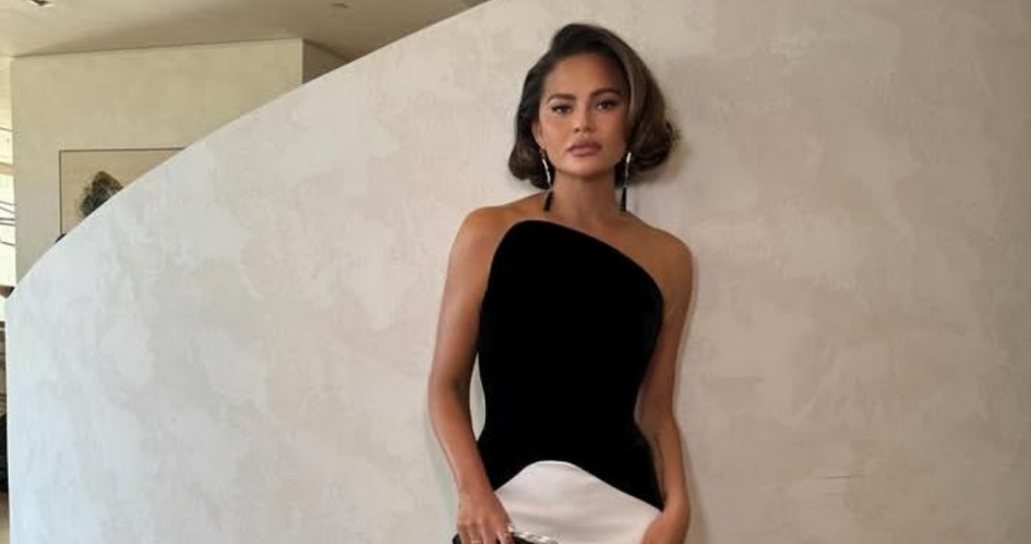 Chrissy Teigen.