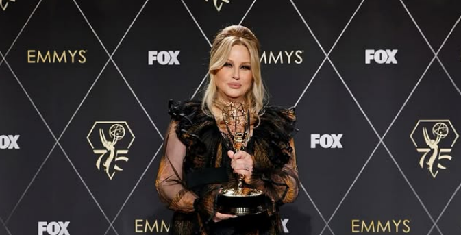 Jennifer Coolidge at an award show.