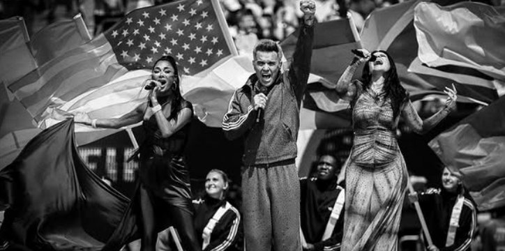 Robbie Williams performing live at FIFA World Cup.