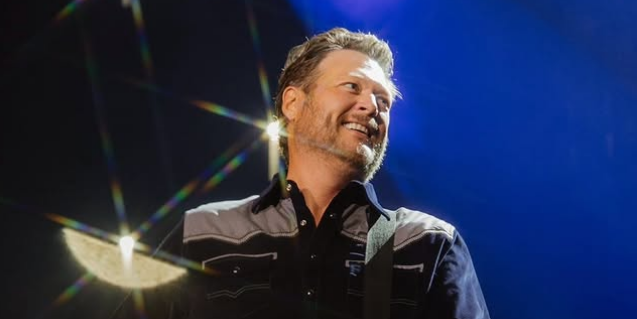 Blake Shelton.